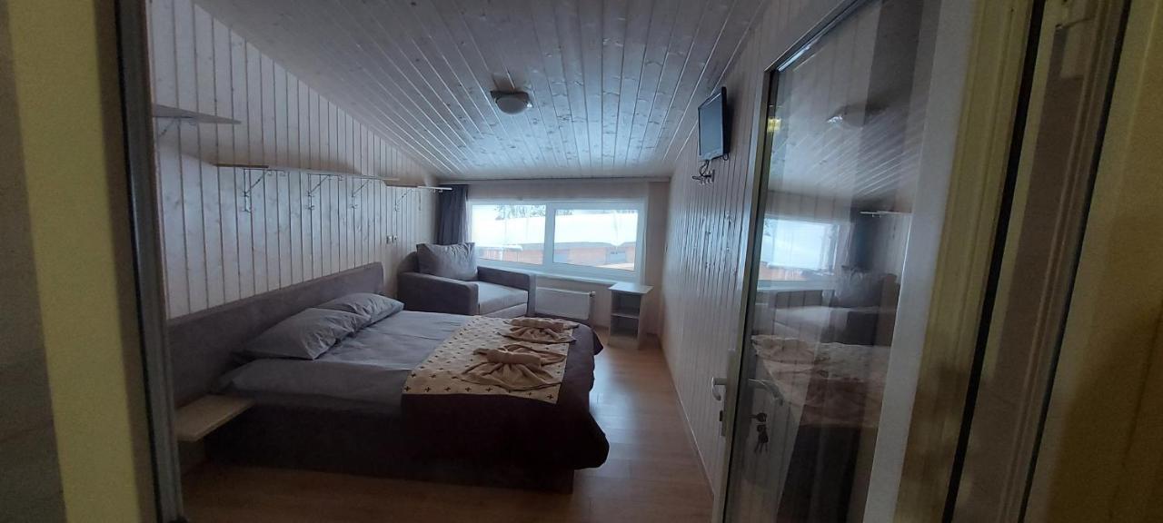 U Stozi Hotel Drahobrat Eksteriør billede