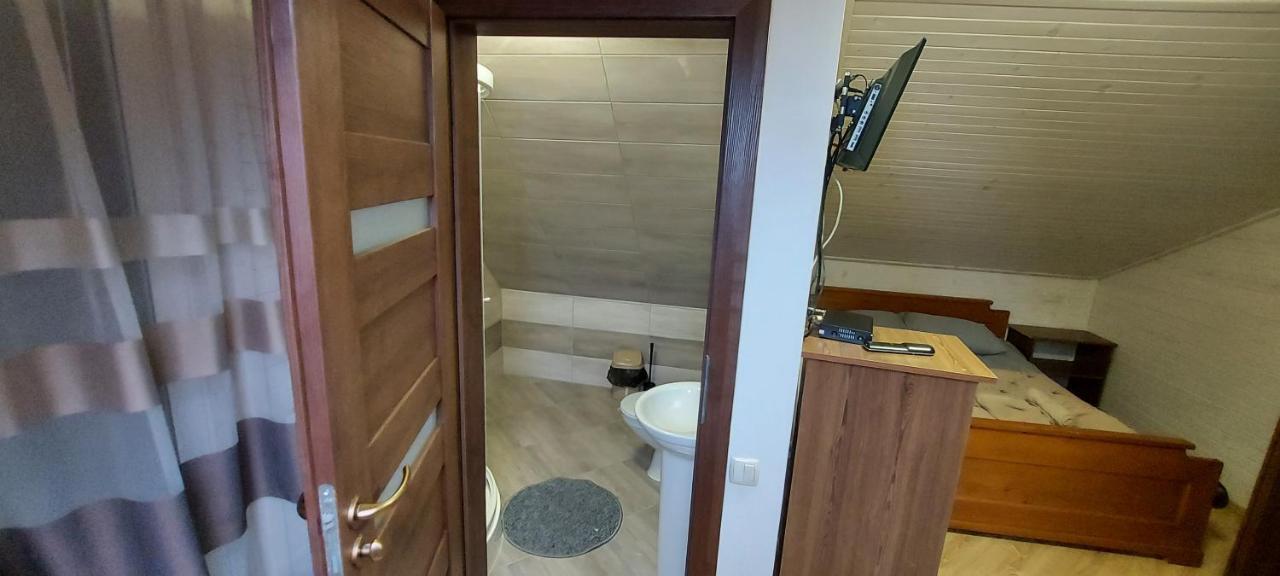 U Stozi Hotel Drahobrat Eksteriør billede
